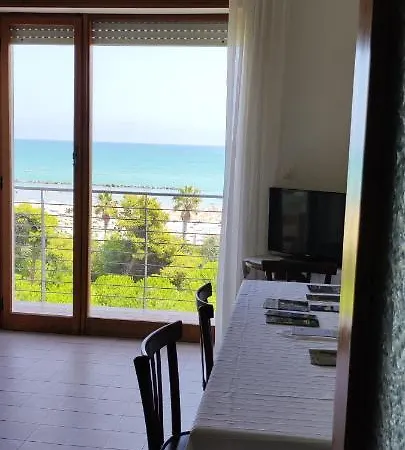 Vista Mare 2